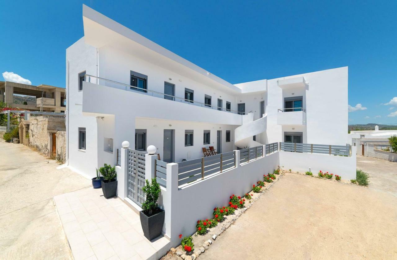 Apartamento Ble Azzure Gennadi Exterior foto