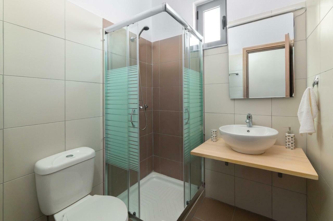 Apartamento Ble Azzure Gennadi Exterior foto